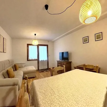 Casa Telera - Tucasaenlospirineos * Escarrilla